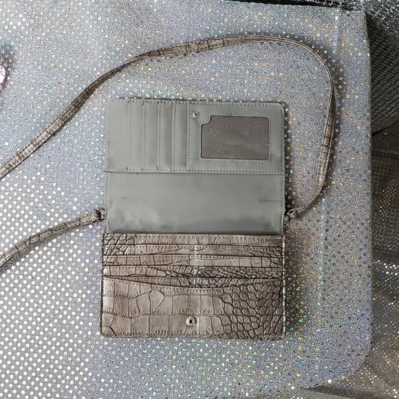 Grey Crocodile/ Snakeskin Adjustable Shoulder Bag - Picture 3 of 4